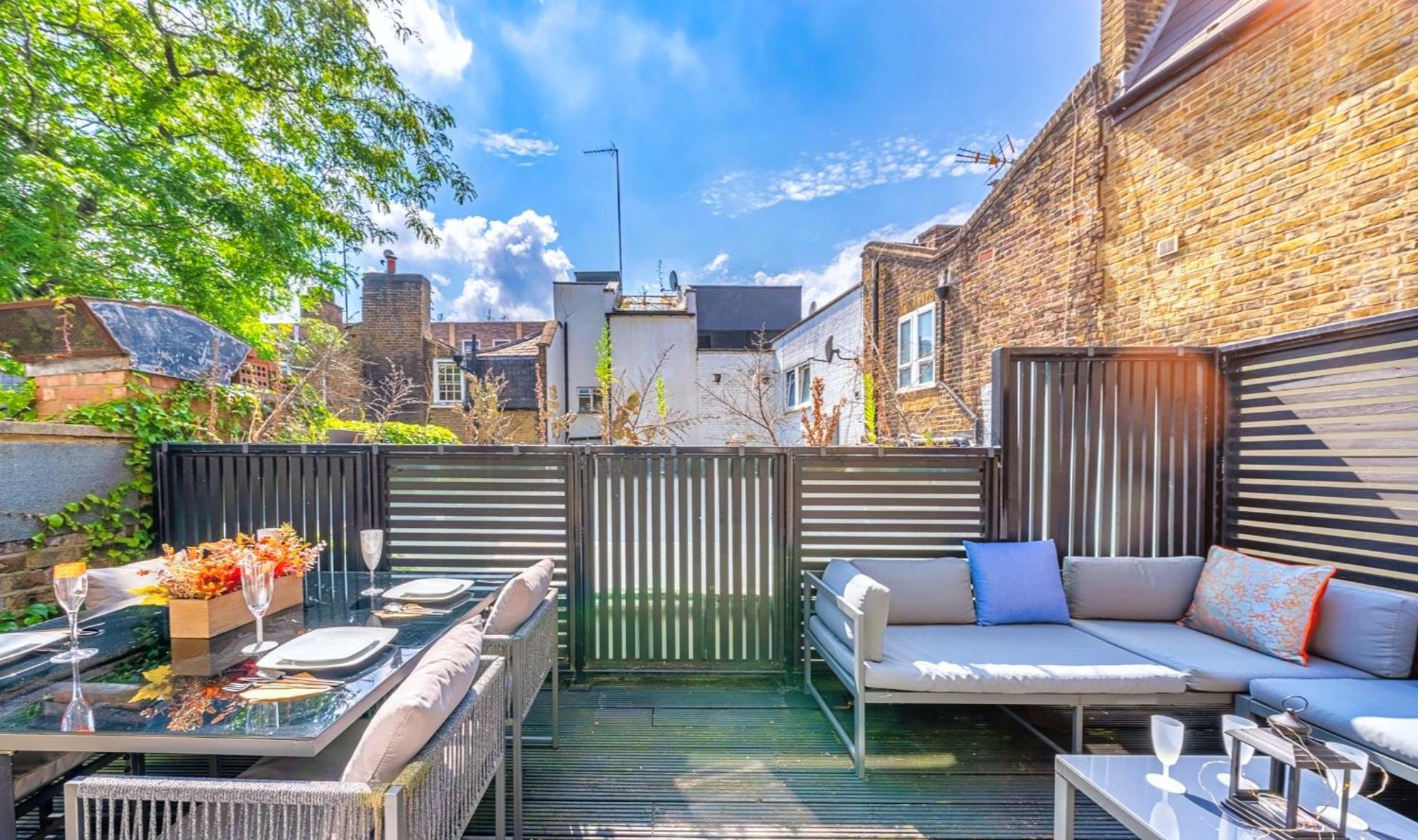 Designer Victorian Flat With Large Terrace * Londen